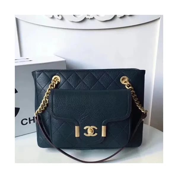 Chanel 2019 Leather Women Tote Shoulder Shopper Ba… - 1