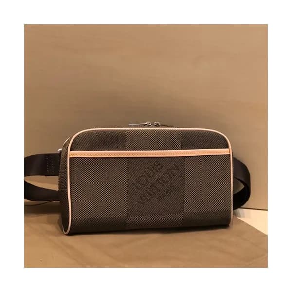 Louis Vuitton 2019 Damier Geant Canvas Hip Sack / … - 1