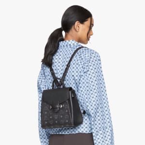 MCM 2020 Essential Visetos Back Pack,23cm - 엠씨엠 20…