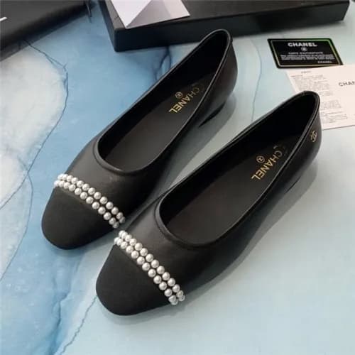 Chanel 2020 Women's Leather Flat - 샤넬 2020 여성용… - 1