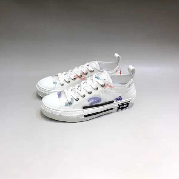 디올 남/녀 화이트 스니커즈 - Dior Unisex White Sneakers - dio… - 1