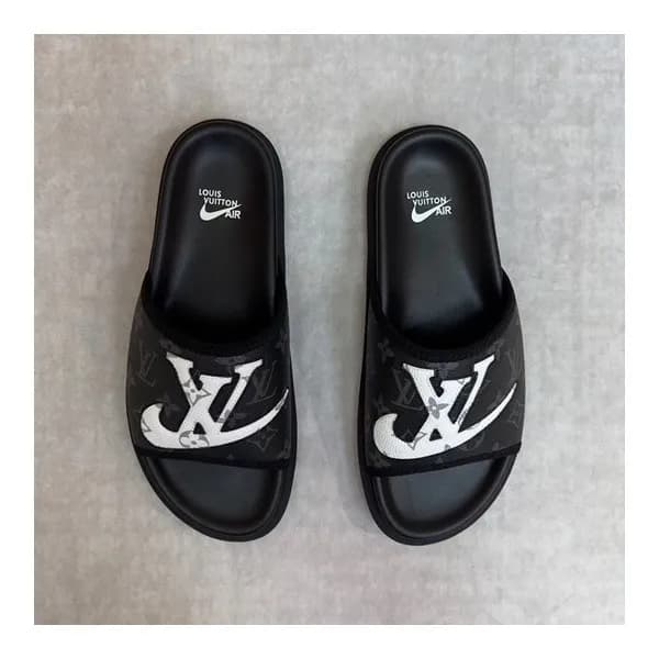 루이비통 남성 블랙 슬리퍼 - Louis vuitton Mens Black Slippers… - 1