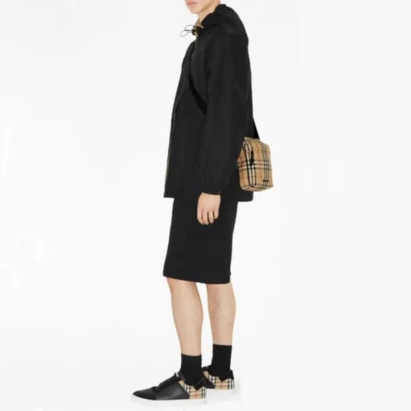 버버리 남성 블랙 스니커즈 - Burberry Mens Black Sneakers - sh… - 1