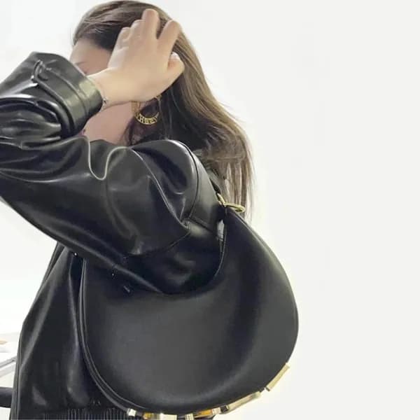 펜디 여성 블랙 그라피 백 - Fendi Womens Graphy Bag - feb199x - 1