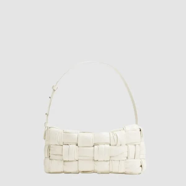 보테가 베네타 여성 브릭 카세트 백 - Bottega veneta Womens Brick … - 1
