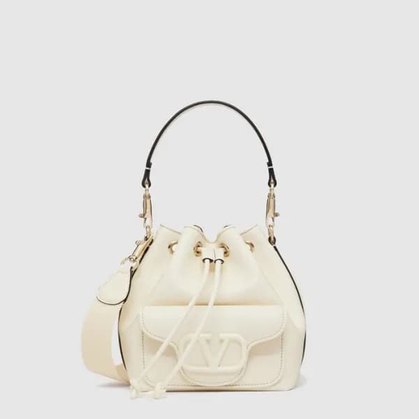 발렌티노 여성 로코 가죽 버킷백 - Valentino Womens Rocco Leather… - 1