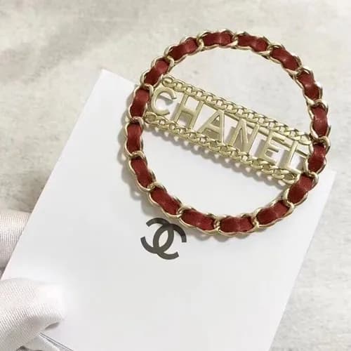 CHANEL Yellow Gold Brooch - 샤넬 여성용 18k도금 옐로우 골드… - 1