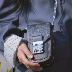 MCM 2020 Visetos Phone Shoulder Bag ,19cm - 엠씨엠 20…