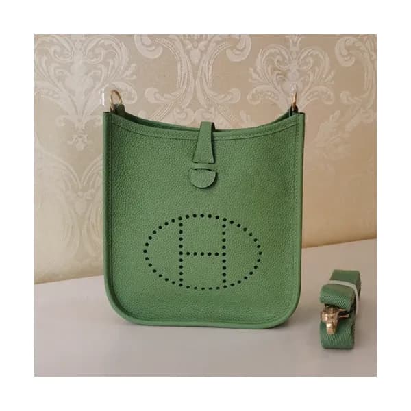 Hermes 2020 Evelyne Leather Shoulder Bag - 에르메스 20… - 1
