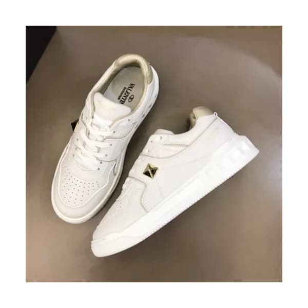 발렌티노 남성 캐쥬얼 레더 스니커즈 Size(240-275) 화이트 - Valentino… - 1