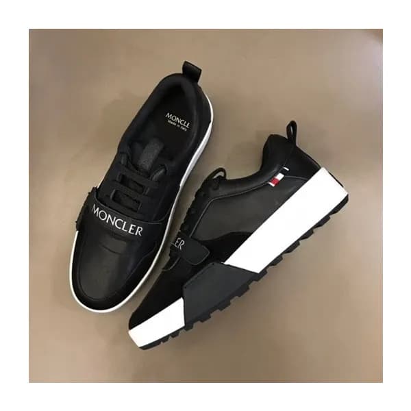몽클레어 남성 블랙 스니커즈 - Mens Black Sneakers - moc02495x - 1