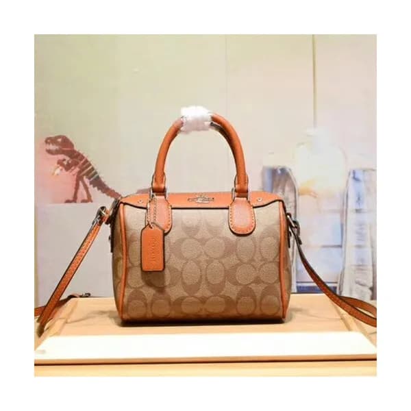 Coach 2018 Leather Tote Shoulder Bag,18cm - 코치 201… - 1