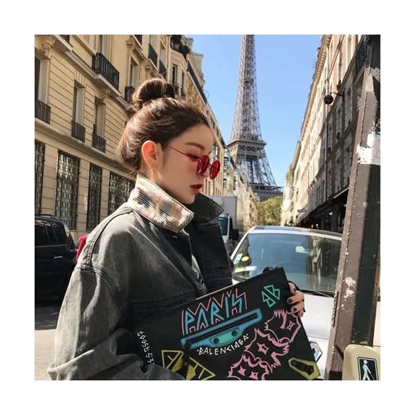 Balenciaga 2019 Graffiti Classic Clutch Bag,33CM -… - 1