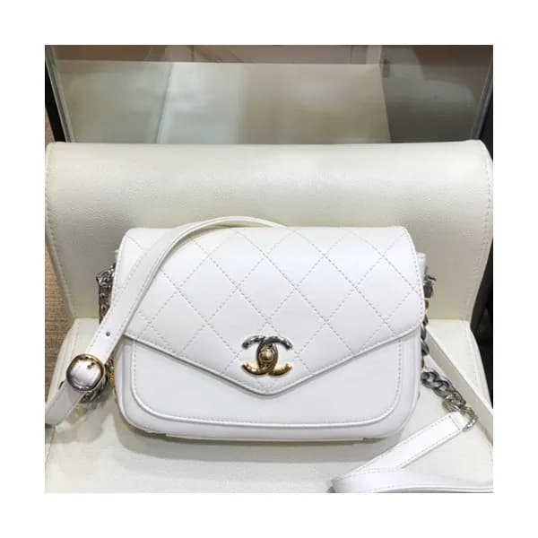 Chanel 2019 Leather Women Chain Shoulder Cross Bag… - 1