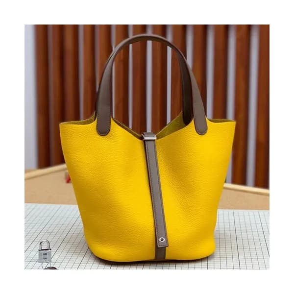 Hermes 2019 Picotin Lock Leather Tote Bag,18cm - 에… - 1