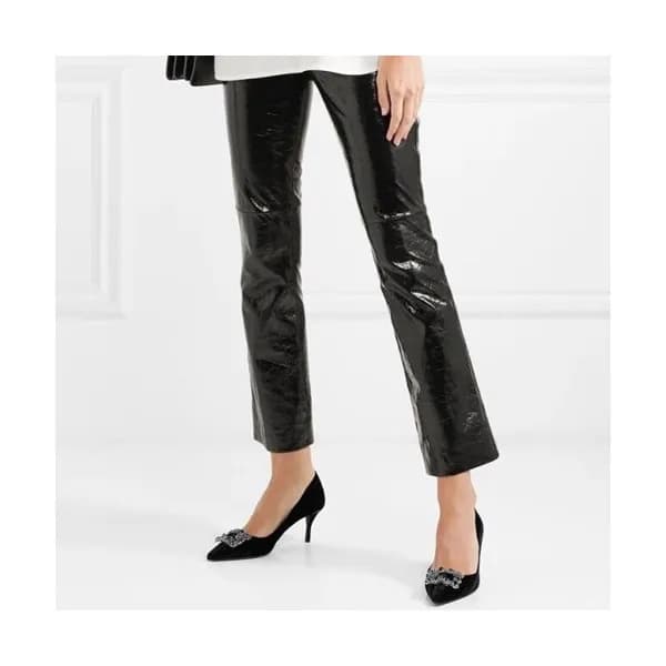 Roger Vivier 2019 Ladies Velvet Pumps Heel / Flat … - 1