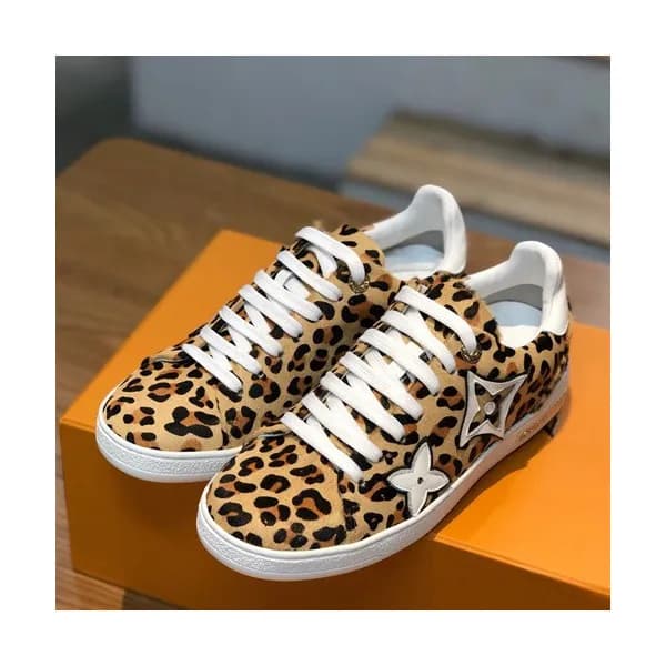 Louis vuitton 2019 Ladies Horse Fur Sneakers - 루이… - 1