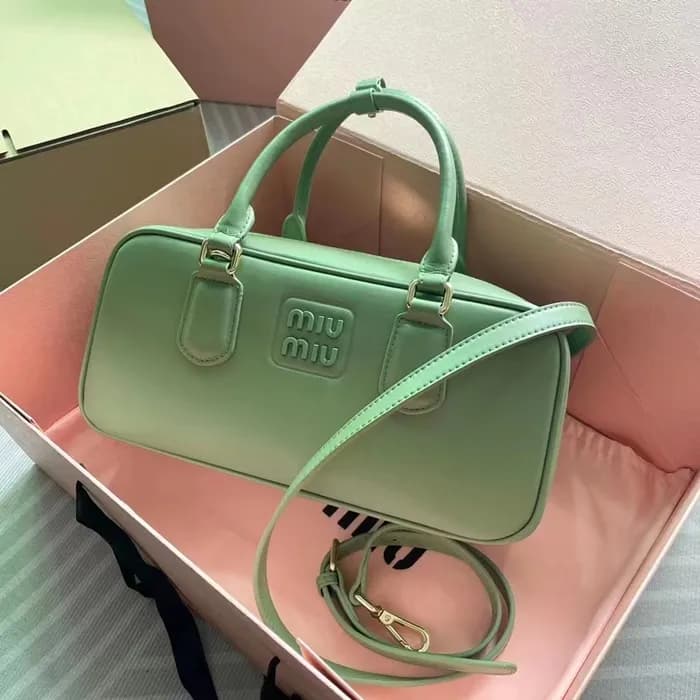 MiuMiu 2023 Leather Tote Shoulder Bag,19cm - 미우미우… - 1