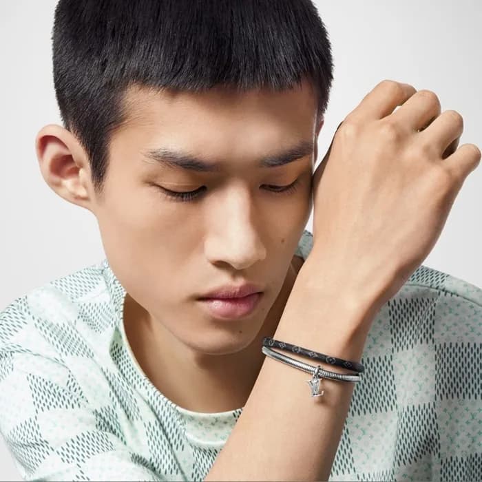 루이비통 남성 이니셜 팔찌 - Louis vuitton Mens Bangle - acc19… - 1