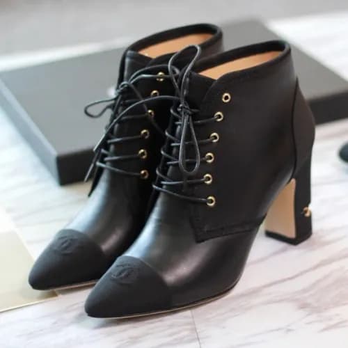 Chanel 2018 Ladies Leather Bootie - 샤넬 여성 신상 레더 부티… - 1