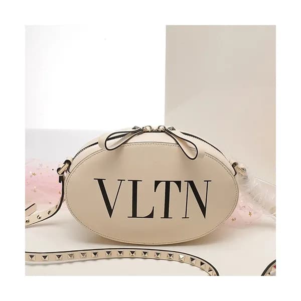 Valentino 2019 Leather VLTN Shoudler Bag,21CM - 발렌… - 1
