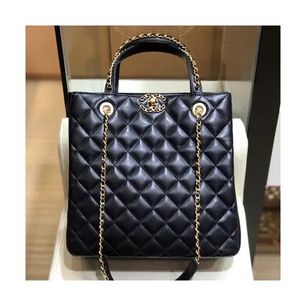 Chanel 2019 Leather Bucket Tote Shoulder Bag ,27CM… - 1