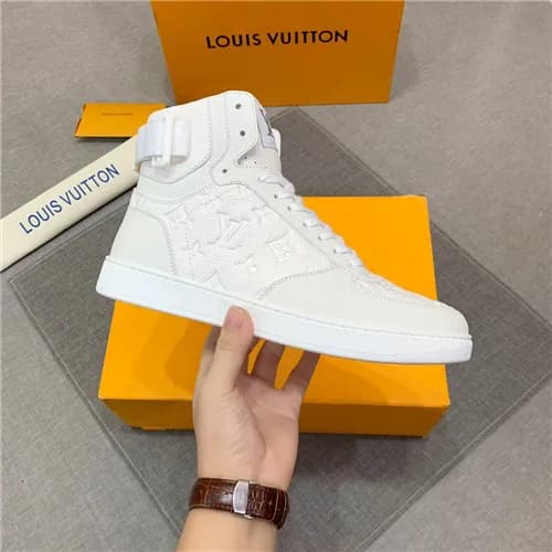 Louis Vuitton 2020 Men's Leather Sneakers - 루이… - 1