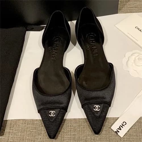 Chanel 2021 Women's Leather Flat - 샤넬 2021 여성용… - 1