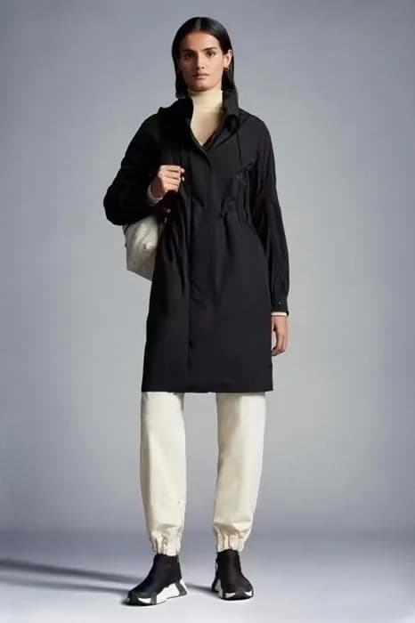 Moncler Womens Black Coats - 몽클레어 여성 로고 캐쥬얼 블랙 코트… - 1