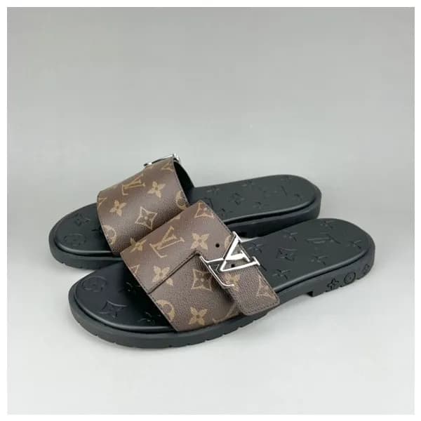 루이비통 남성 이니셜 브라운 슬리퍼 - Mens Brown Slippers - lou042… - 1