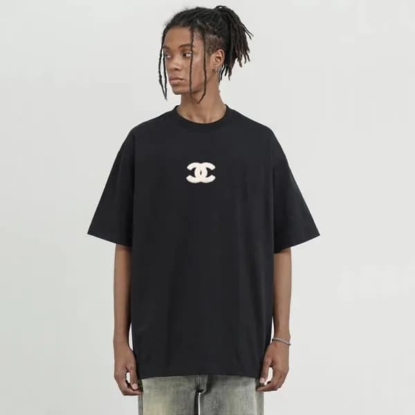 샤넬 남/녀 크루넥 블랙 반팔티 - Chanel Unisex Black Tshirts - … - 1
