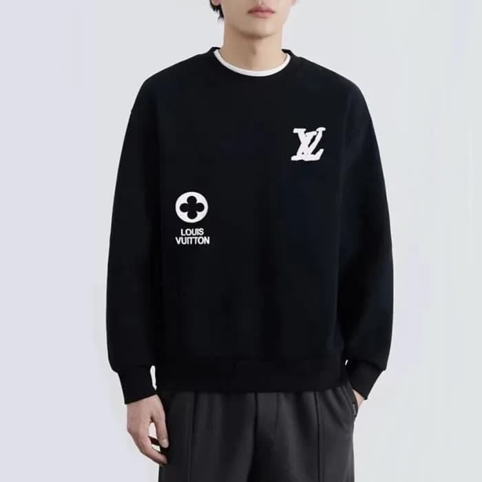 루이비통 남성 블랙 맨투맨 - Louis vuitton Mens Black Tshirts … - 1