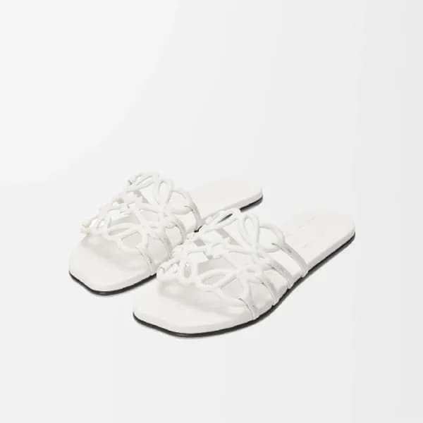 로에베 여성 꽃잎 아나그램 샌들 - Loewe Womens Petal Anagram San… - 1