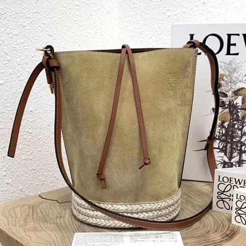 Loewe 2019 Gate Bucket Tote Shoulder Bag, 28CM - 로… - 1