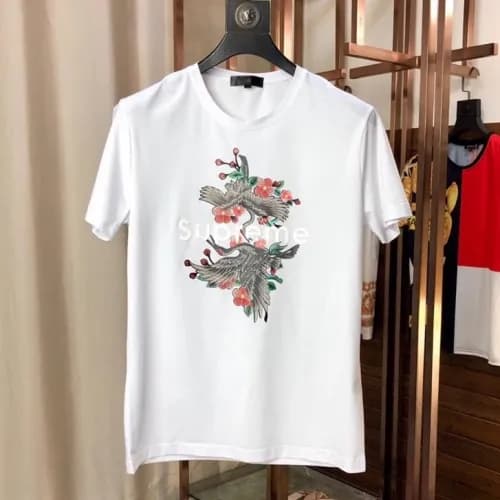 Supreme 2019 Mens Logo Cotton Short Sleeved Tshirt… - 1