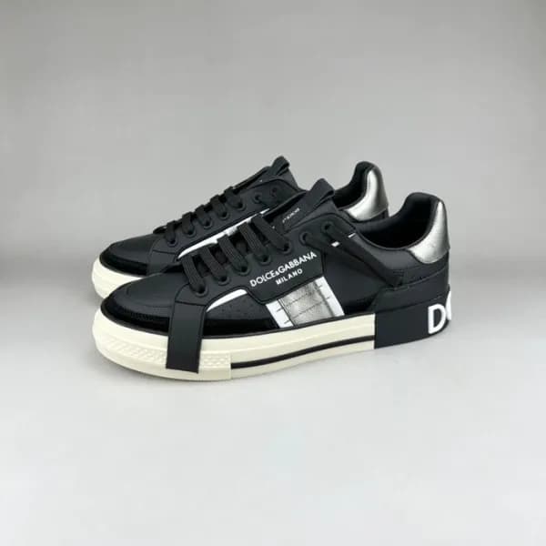돌체앤가바나 남성 클래식 블랙 스니커즈 - Mens Black Sneakers - dol0… - 1