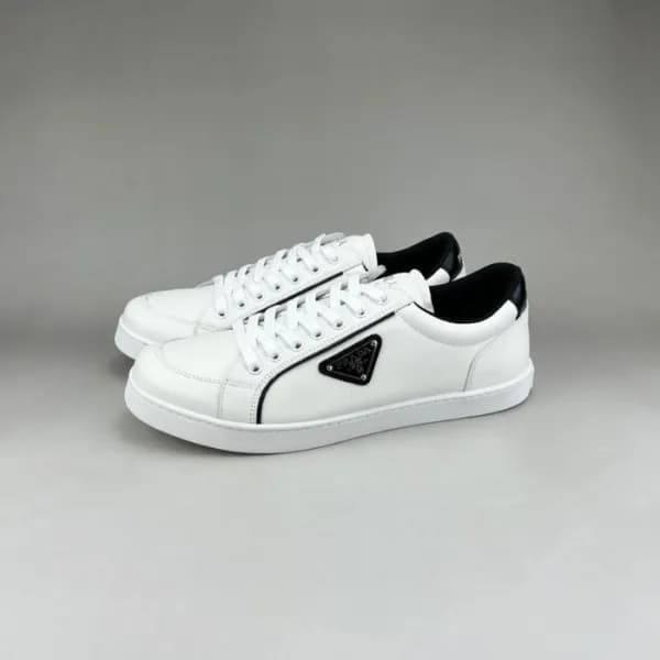 프라다 남성 화이트 스니커즈 - Prada Mens White Sneakers - pr06… - 1