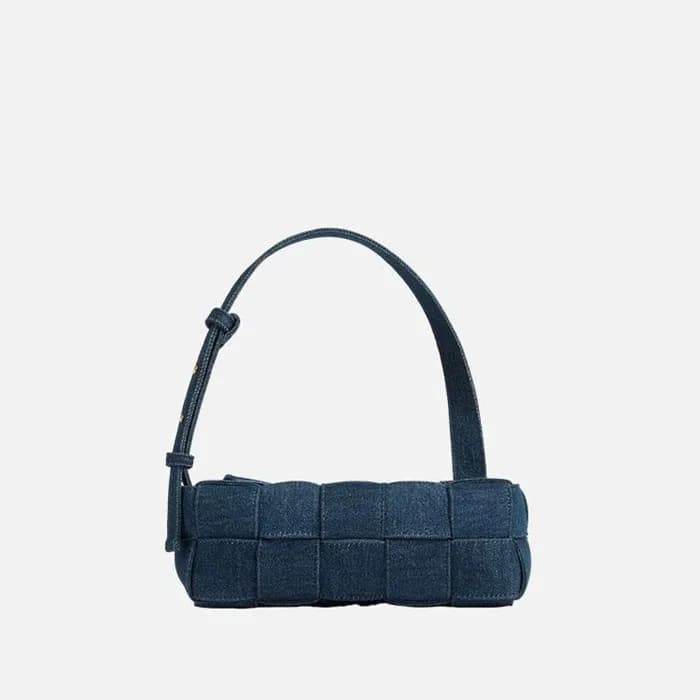 보테가베네타 남성 데님 브릭 카세트 숄더백 【매장-320만원대】 - Bottega Vene… - 1