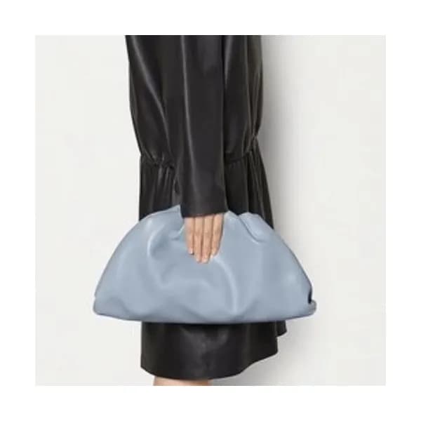 Bottega veneta The Pouch Bag - 보테가베네타 여성 더 파우치 백 -… - 1