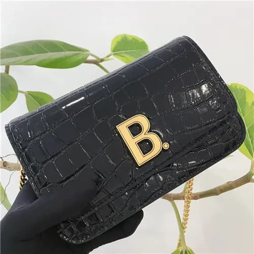 [발렌시아가]Balenciaga 2021 Women's Leather Shoulde… - 1