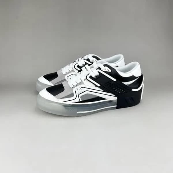 돌체앤가바나 남성 클래식 블랙 스니커즈 - Mens Black Sneakers - dol0… - 1