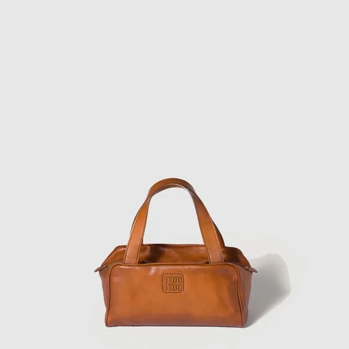 미우미우 여성 가죽 탑 핸들 백 - Miumiu Womens Leather Top Hand… - 1