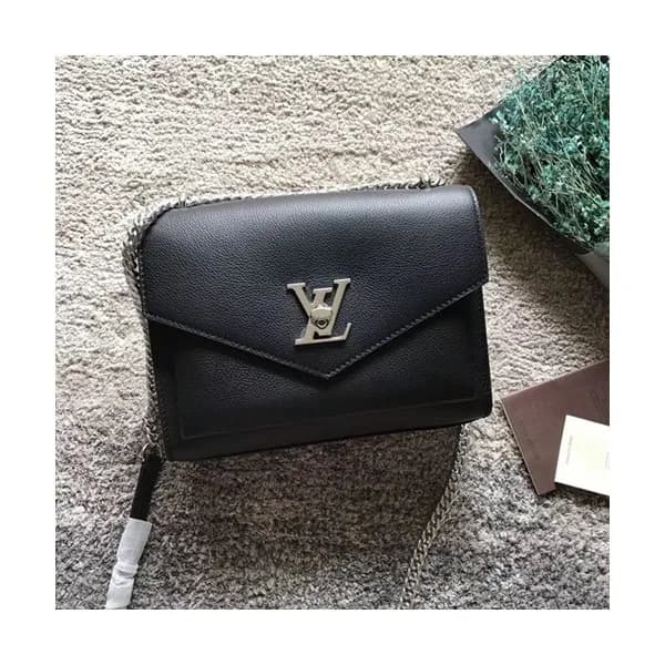 Louis Vuitton My Lock Me BB Shoulder Bag,22.5cm - … - 1