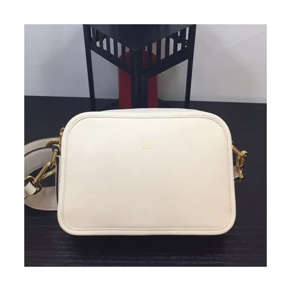 Fendi 2019 Camera Shoulder Bag ,22CM - 펜디 2019 남여공… - 1