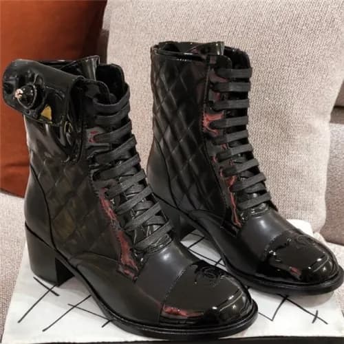 Chanel 2020 Women's Leather Ankle Boots - 샤넬 2… - 1