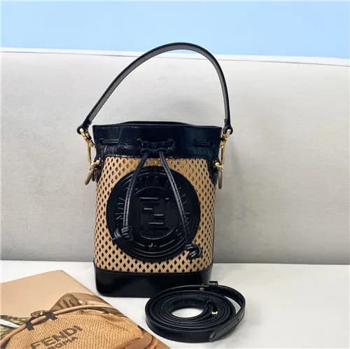 [펜디]Fendi 2021 Women's Bucket Tote Shoulder Ba… - 1