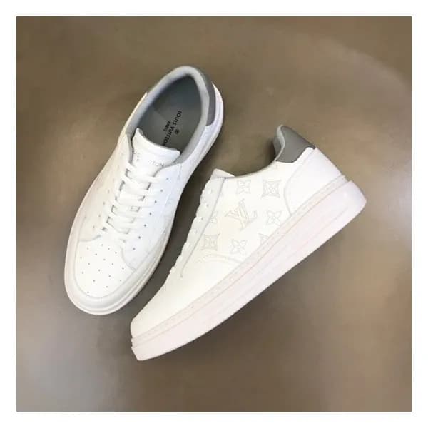 루이비통 남성 그레이탭 스니커즈 - Louis vuitton Mens Gray Sneake… - 1