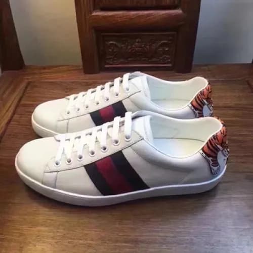 [구찌] 로우탑 화이트 삼선포인트 남성용 스니커즈 gu0014x - Gucci White … - 1