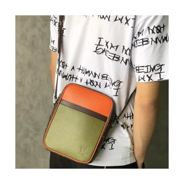 Louis Vuitton Epi Danube Shoulder Bag,22cm - 루이비통 … - 1