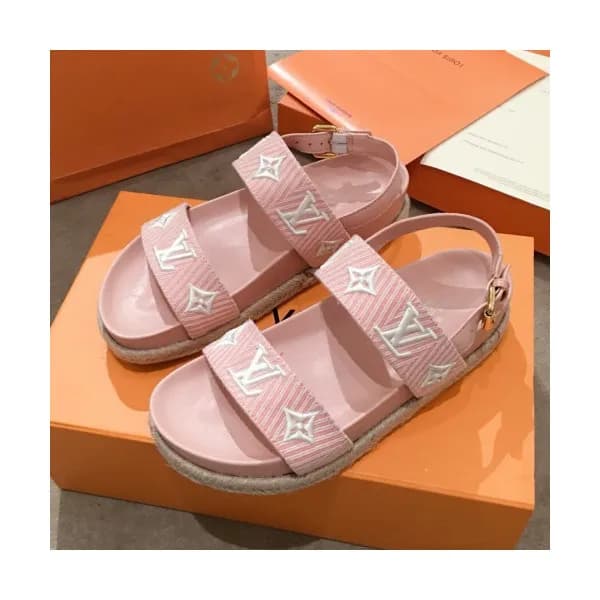 [트렌디]Louis Vuitton 2019 Womens Initial Embroidery … - 1